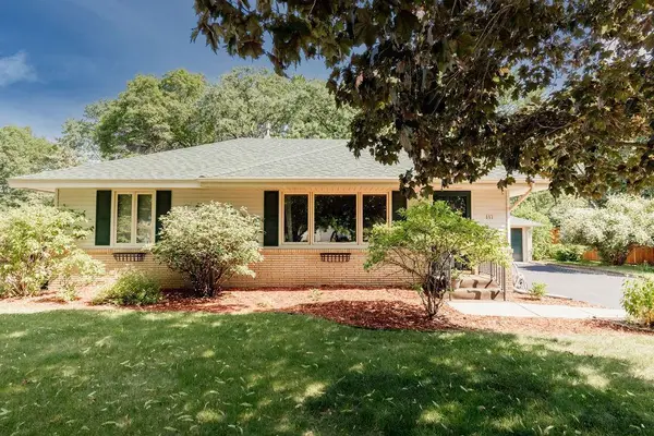 117 91st Avenue Ne, Minneapolis, MN 55434