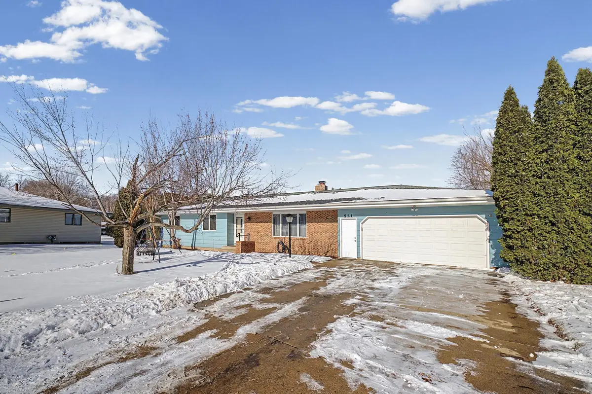 521 Mcdevitt Street, Shakopee, MN 55379 - #1