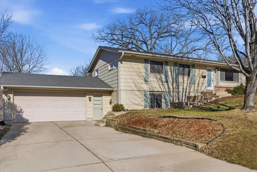 5008 W 108th Street, Bloomington, MN 55437 - #3