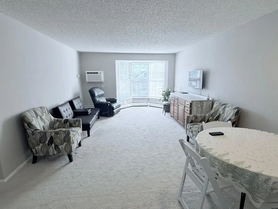 3232 Fremont Avenue N #213, Minneapolis, MN 55412 - #3