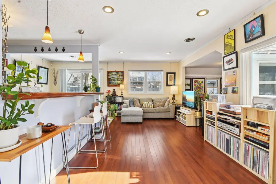 2909 Maryland Avenue S, Minneapolis, MN 55426 - #2