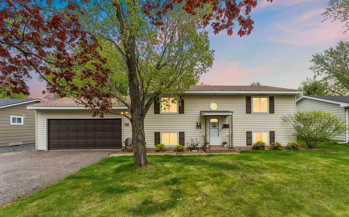 1126 Lincoln Avenue, Saint Paul Park, MN 55071 - #1