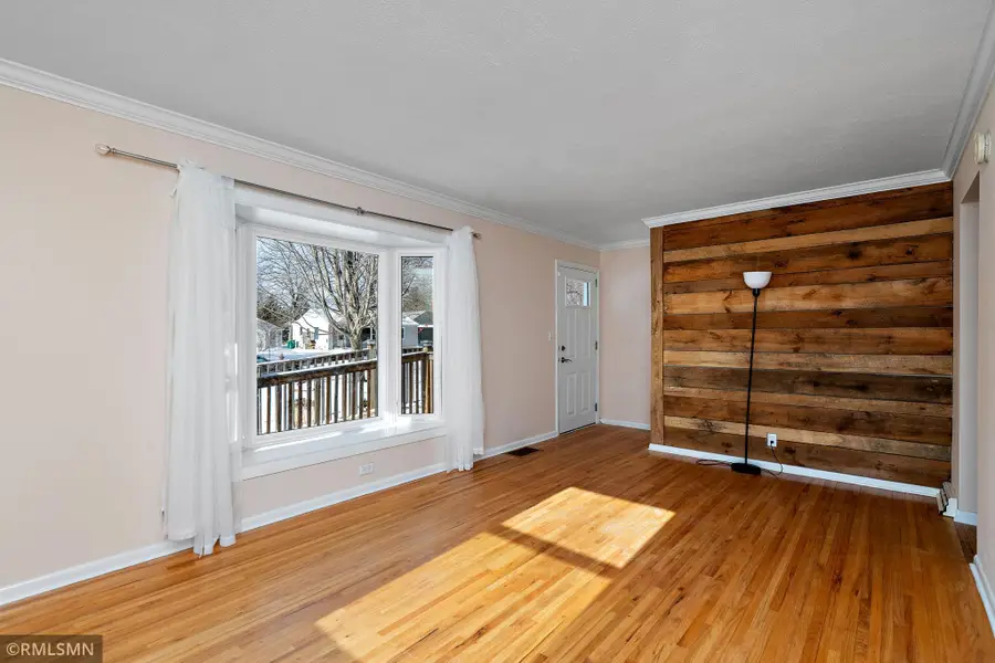 8307 Russell Avenue S, Minneapolis, MN 55431 - Image #3