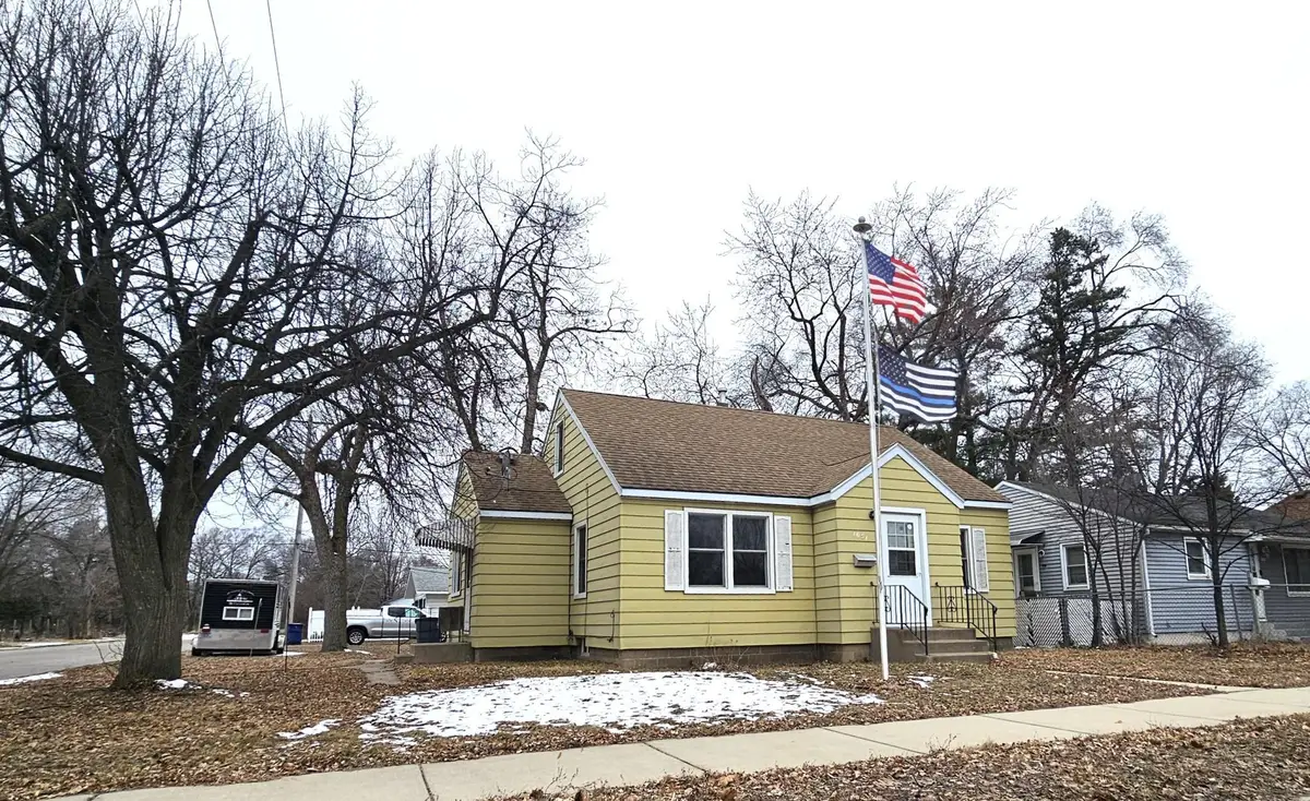 1051 Washington Memorial Drive, Saint Cloud, MN 56301 - #1