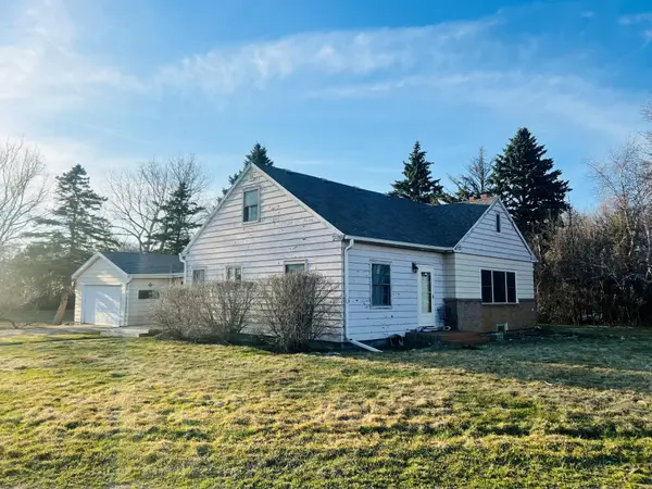 53007 140th Street, Donnelly, MN 56235