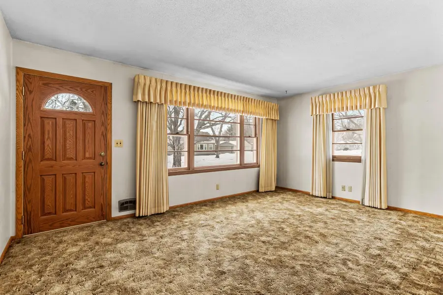 1710 Lois Drive, Saint Paul, MN 55126 - Image #2