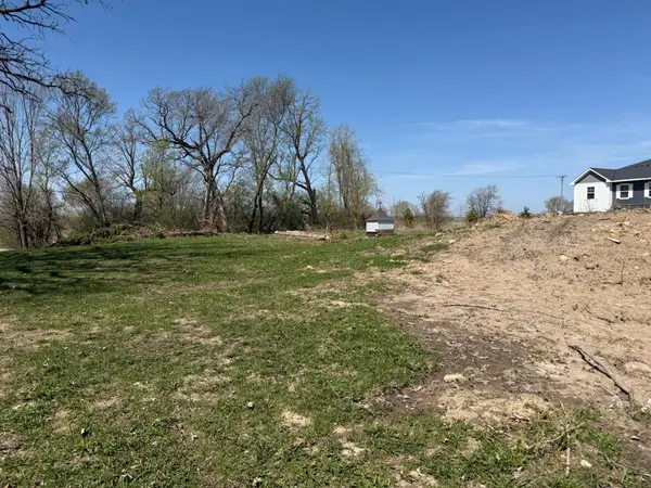 4930 Radio Drive, Saint Paul, MN 55129