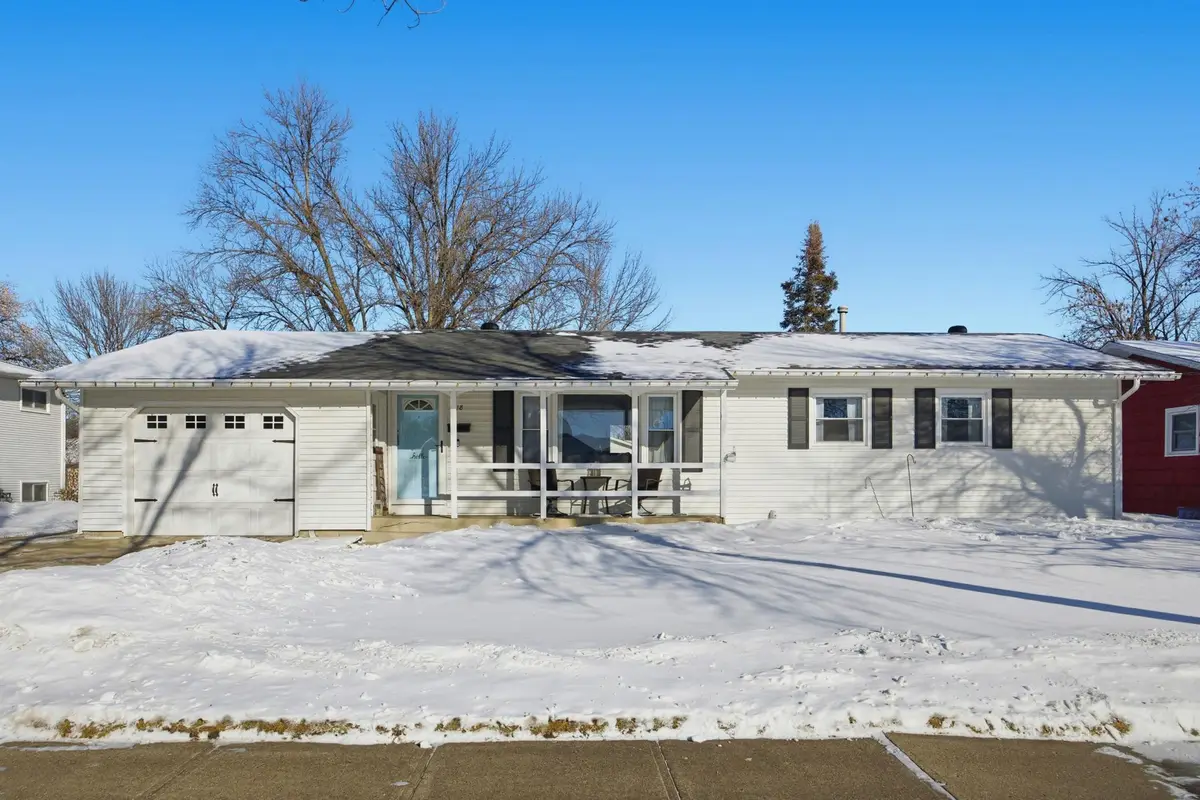 518 Birch Lane, Moorhead, MN 56560 - Image #1