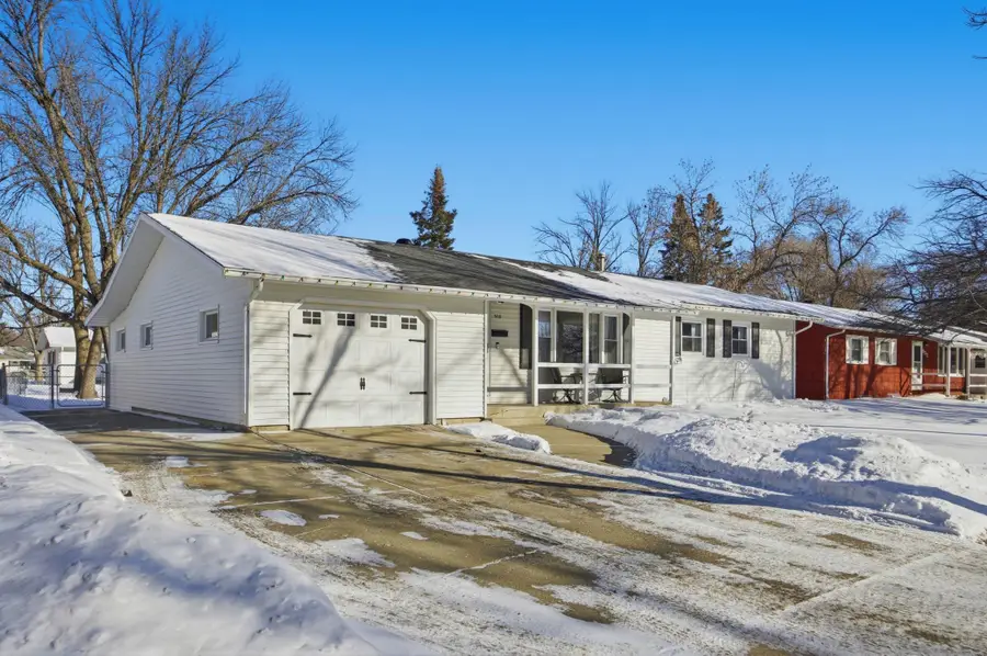 518 Birch Lane, Moorhead, MN 56560 - Image #2