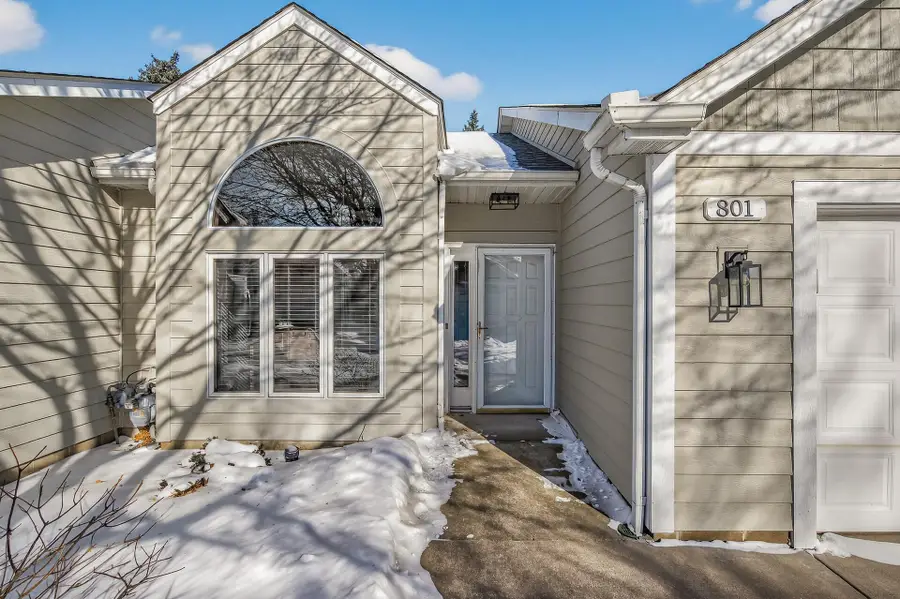 801 Southcross Drive E, Burnsville, MN 55306 - #3