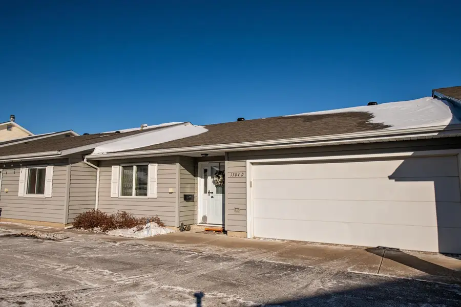 1304D Mcnally Drive, Winona, MN 55987 - #3