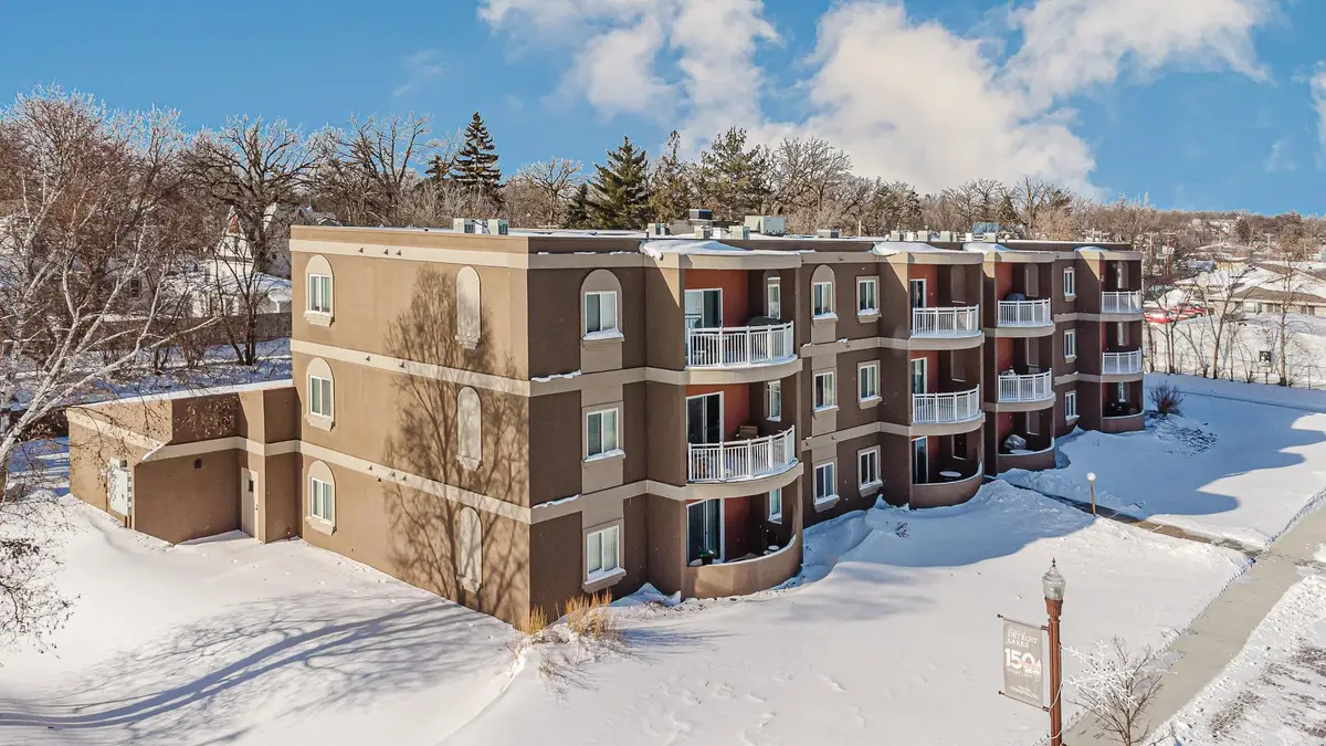 1320 Washington Avenue #101, Detroit Lakes, MN 56501 - Image #1