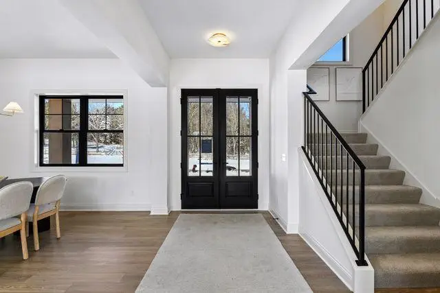 9591 Eagle Ridge Road, Chanhassen, MN 55317 - #2