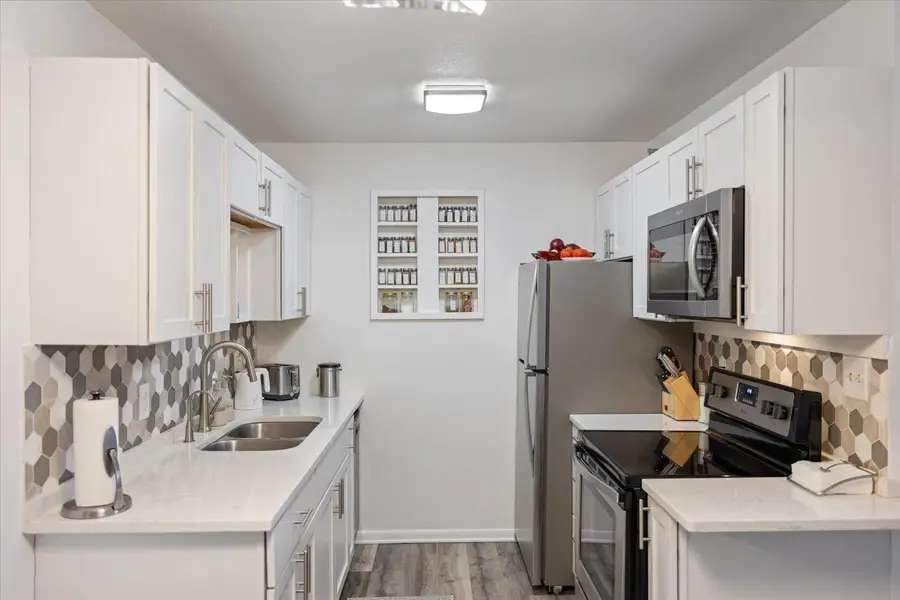 9143 Highway 55 #102, Minneapolis, MN 55427 - Image #3