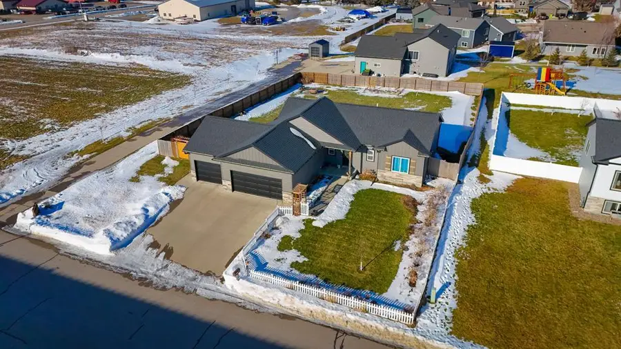 337 6th Street Se, Dover, MN 55929 - #2