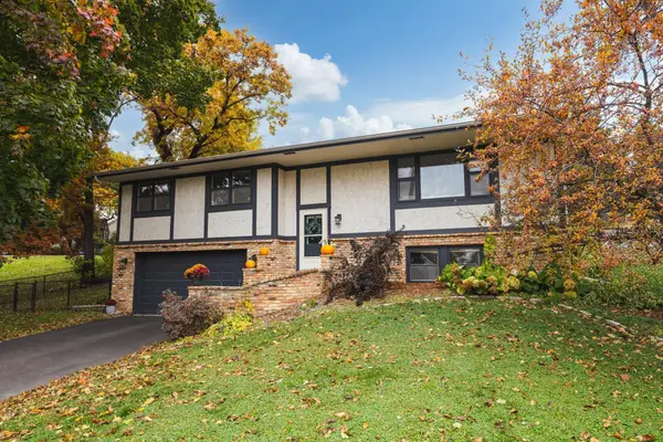 2610 Medicine Ridge Road, Minneapolis, MN 55441