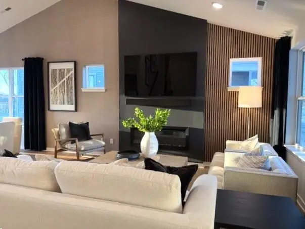 1652 Lund Way, Shakopee, MN 55379 - Image #1