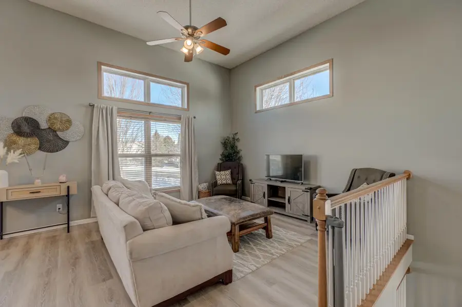 15444 Foster Drive N, Hugo, MN 55038 - Image #2