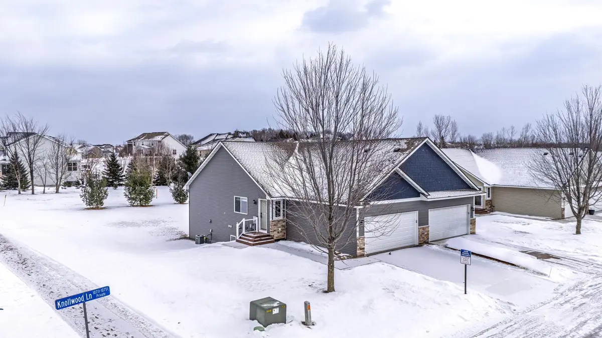 10751 Knollwood Lane, Woodbury, MN 55129 - Image #1