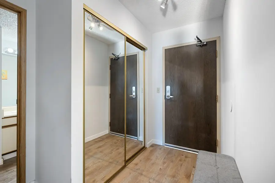 78 10th Street E #1502, Saint Paul, MN 55101 - #2