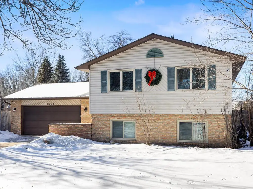 1694 119th Avenue Nw, Coon Rapids, MN 55448 - Image #1
