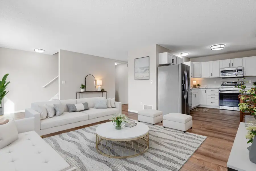 1579 County Road D E #C, Maplewood, MN 55109 - Image #2