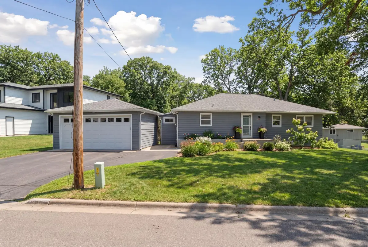 4031 Roanoke Street Se, Prior Lake, MN 55372 - Image #1