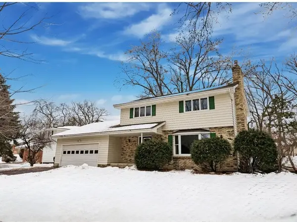 5920 Wisconsin Circle N, Minneapolis, MN 55428