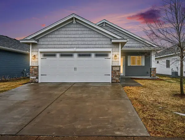 825 Golden Way Nw, Isanti, MN 55040