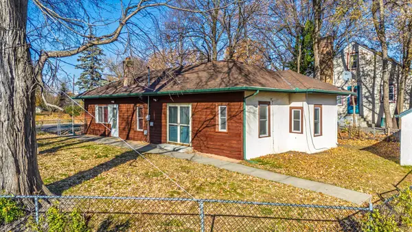 3905 Reservoir Boulevard, Minneapolis, MN 55421