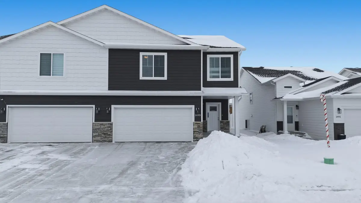 1495 69th Avenue S, Fargo, ND 58104 - Image #1