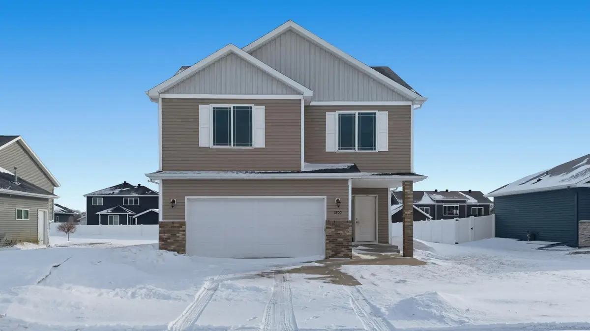 1800 41st Street S, Moorhead, MN 56560 - #1