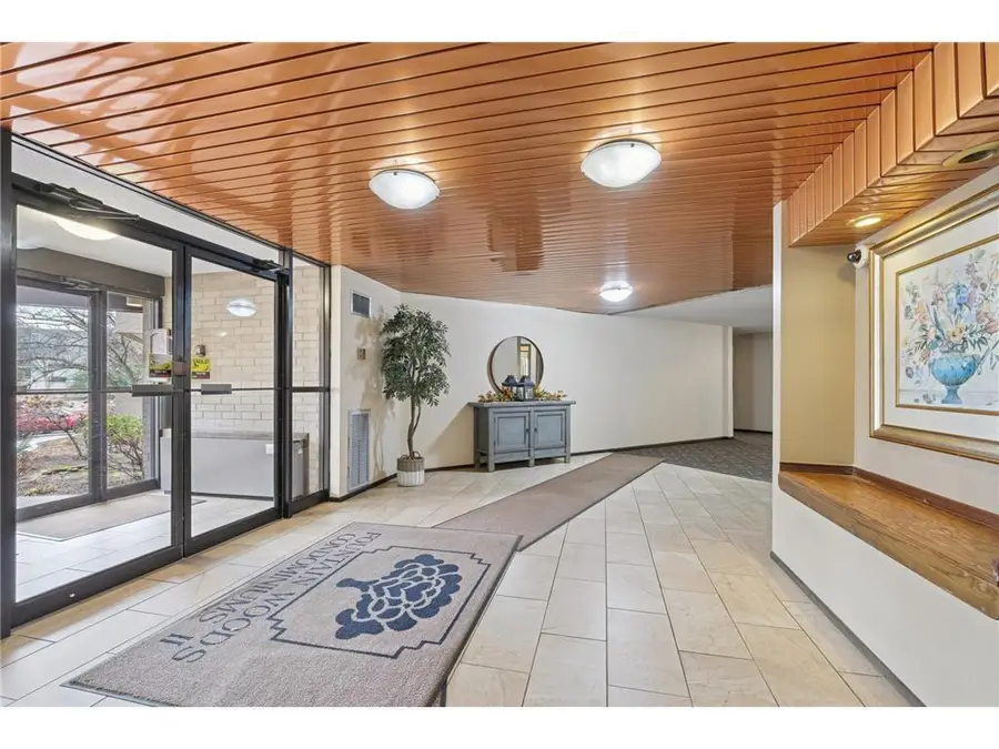 6670 Vernon Avenue S #202, Edina, MN 55436 - #3