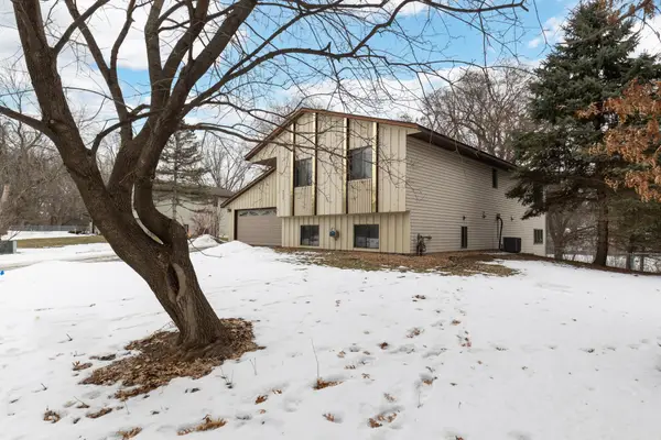 4626 Lenore Lane, Eagan, MN 55122