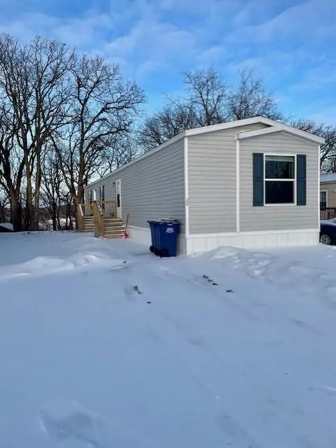 20 Lawrence Lane, Saint Charles, MN 55972