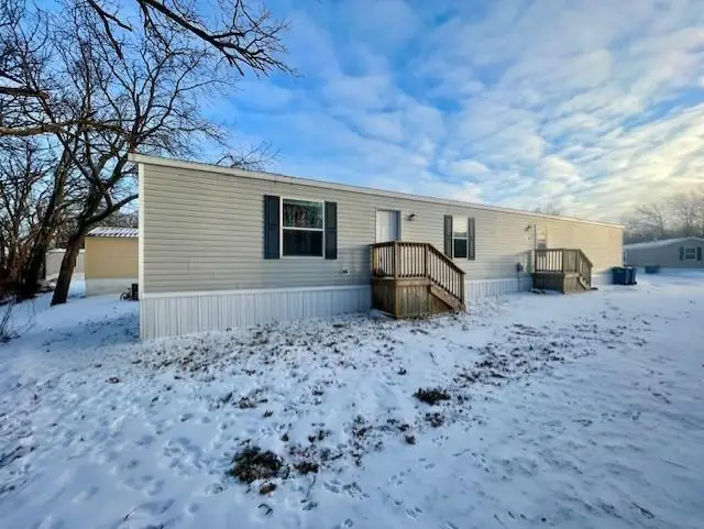 20 Lawrence Lane, Saint Charles, MN 55972 - #2