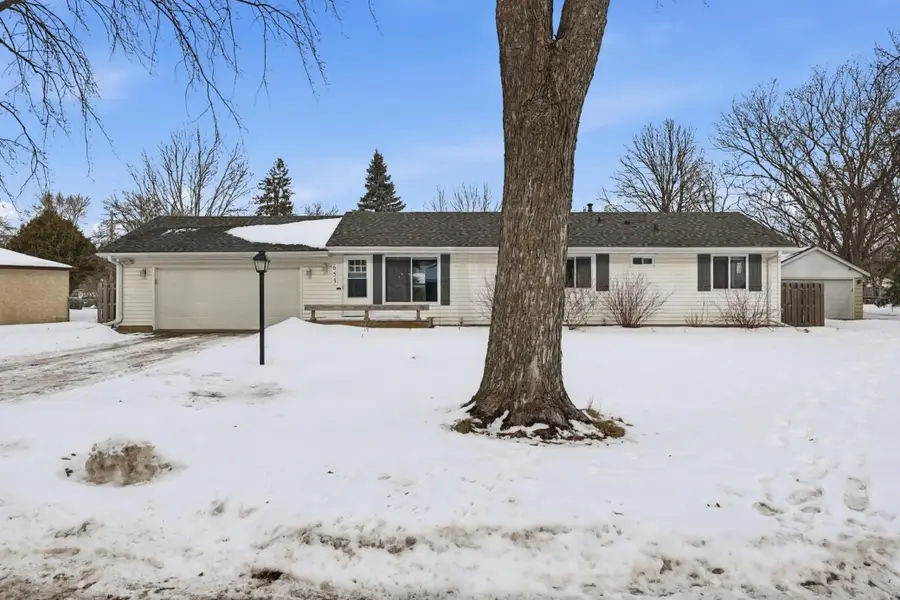 653 109th Lane Ne, Blaine, MN 55434 - #2