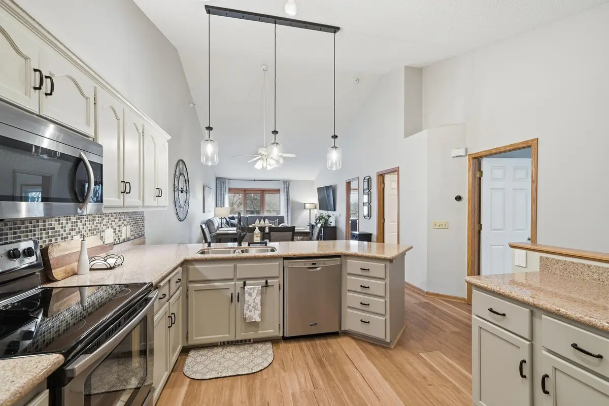 5554 Nathan Lane N #4, Minneapolis, MN 55442 - #1