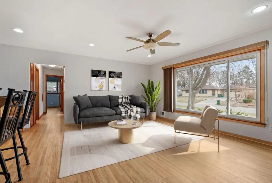 4033 Kentucky Avenue N, Minneapolis, MN 55427 - #2