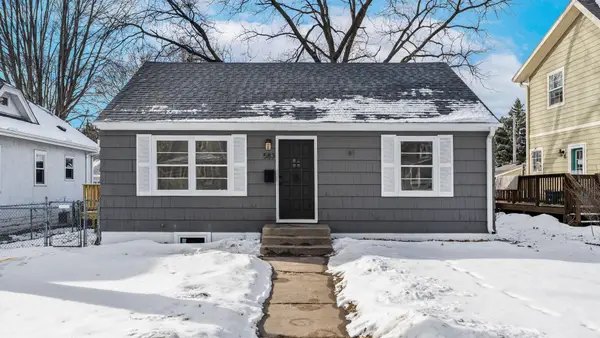 583 Cromwell Avenue, Saint Paul, MN 55104