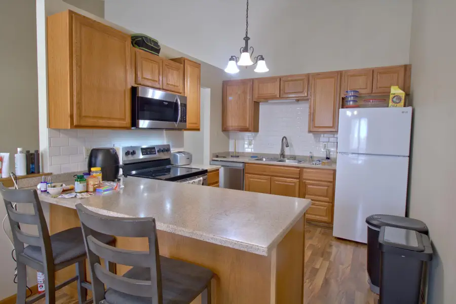 214 Shawnee Trail, Shakopee, MN 55379 - #2