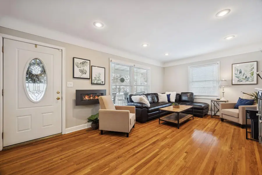 6620 Thomas Avenue S, Richfield, MN 55423 - Image #2