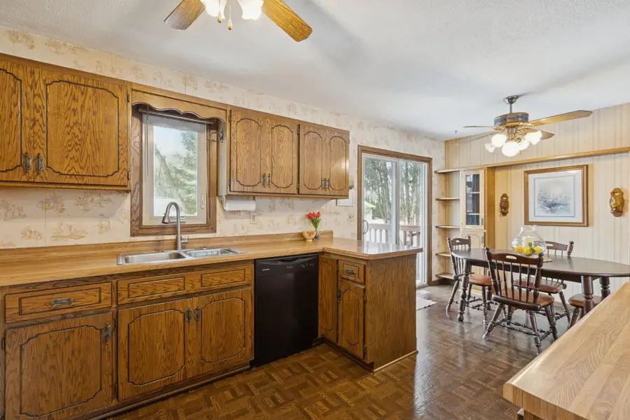 5439 Large Avenue Ne, Albertville, MN 55301 - #3