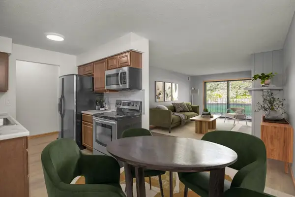 4575 W 80th Street Circle #116, Minneapolis, MN 55437