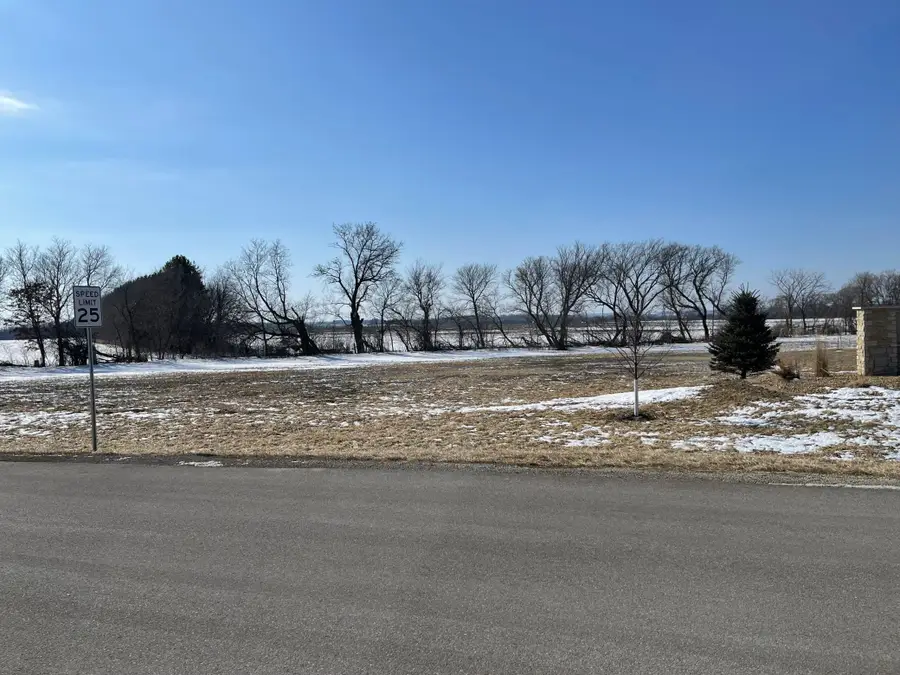 2961 Glenwood Road Sw, Rochester, MN 55902 - #3