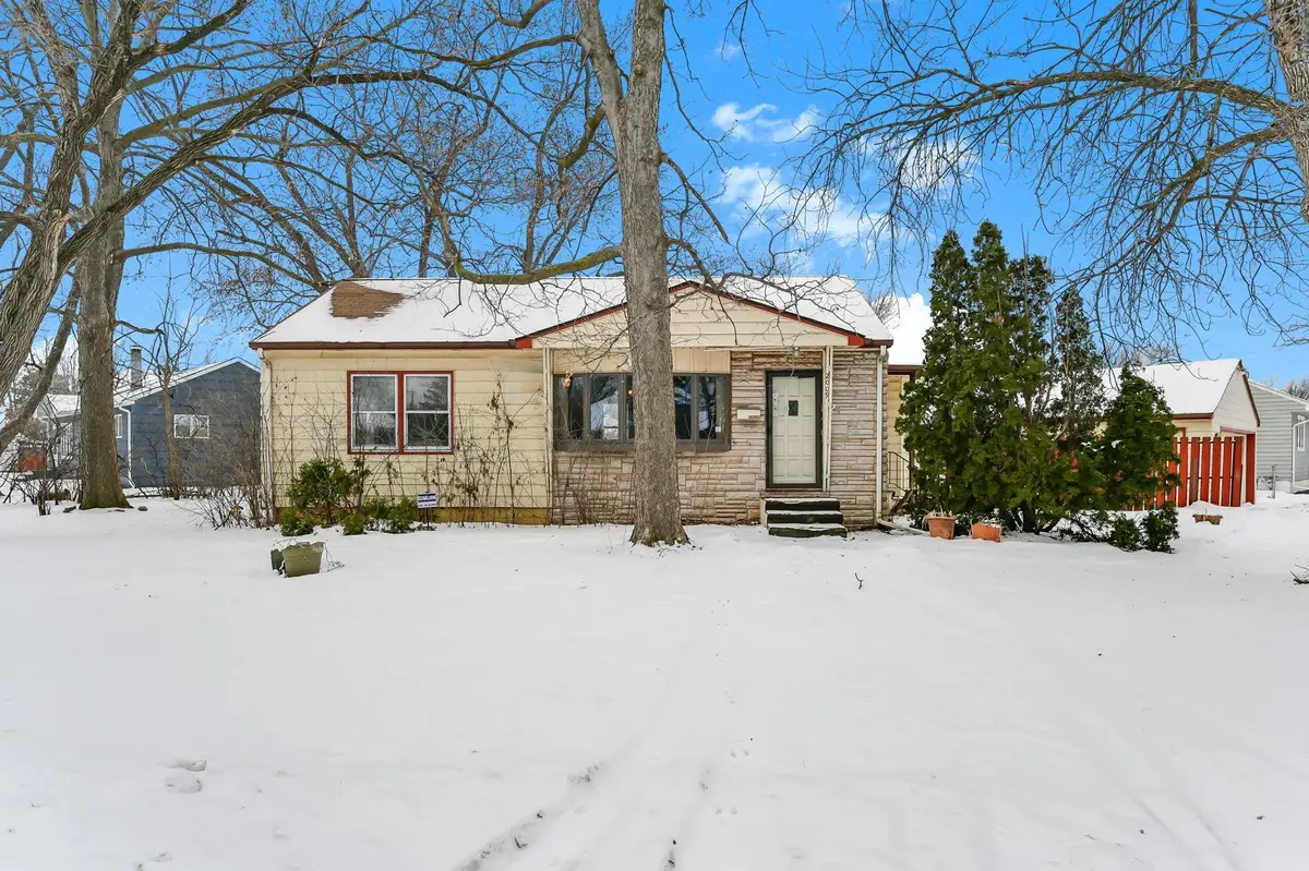 2009 Brookview Drive, Brooklyn Center, MN 55430 - Image #1