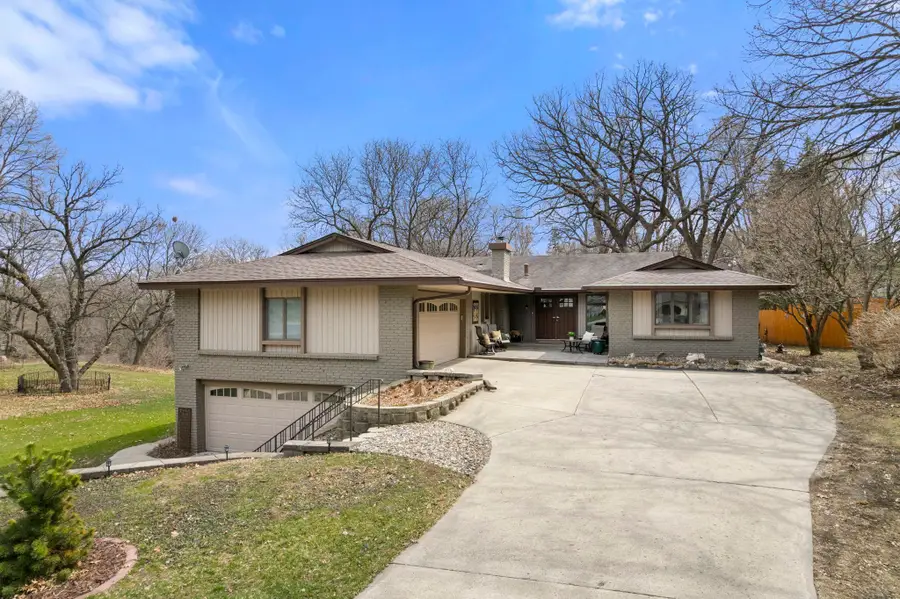 9506 Riverview Avenue, Minneapolis, MN 55425 - #2