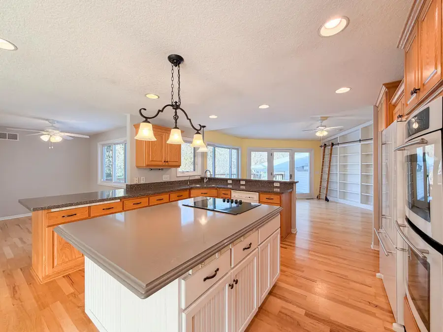 835 Gramsie Road, Shoreview, MN 55126 - #3