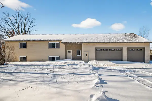 2588 101st Street Nw, Zimmerman, MN 55398
