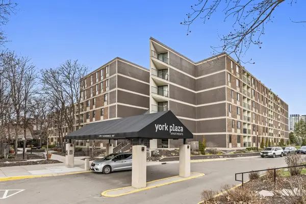 7200 York Avenue S #220, Minneapolis, MN 55435